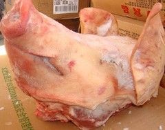 供应冷冻猪头，猪脊骨，猪肚