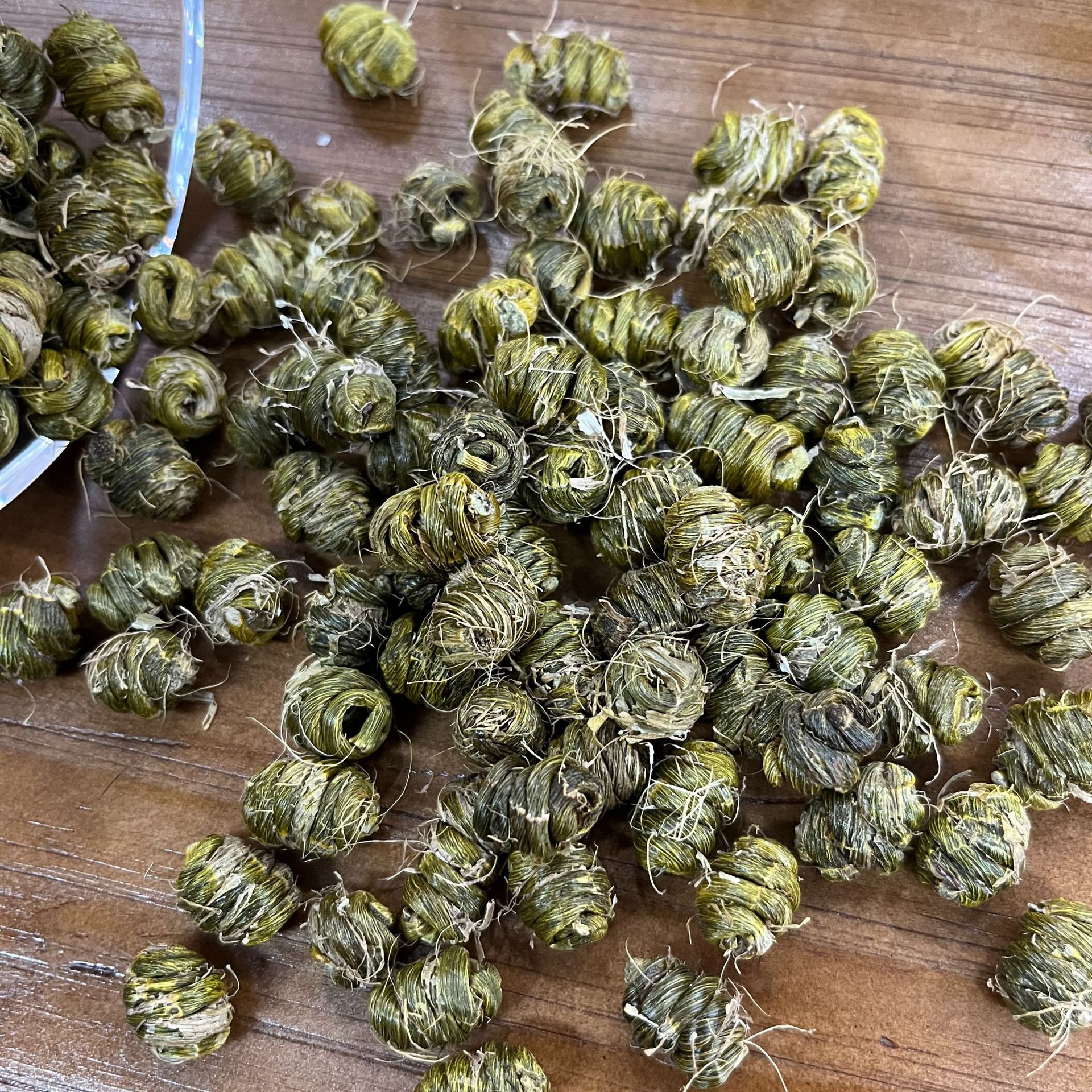 产地大货批发安徽霍山铁皮石斛条枫斗虫斛水草紫皮毛兰一件代发