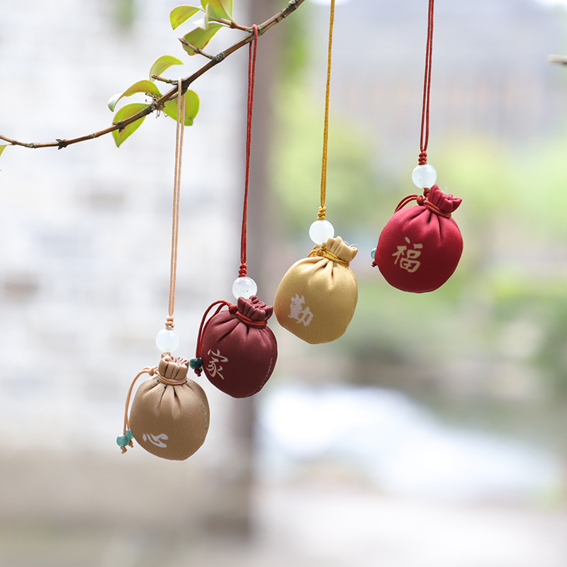 中秋节中国风祈福香包艾草香囊汽车除味挂件新款手工荷包袋批发