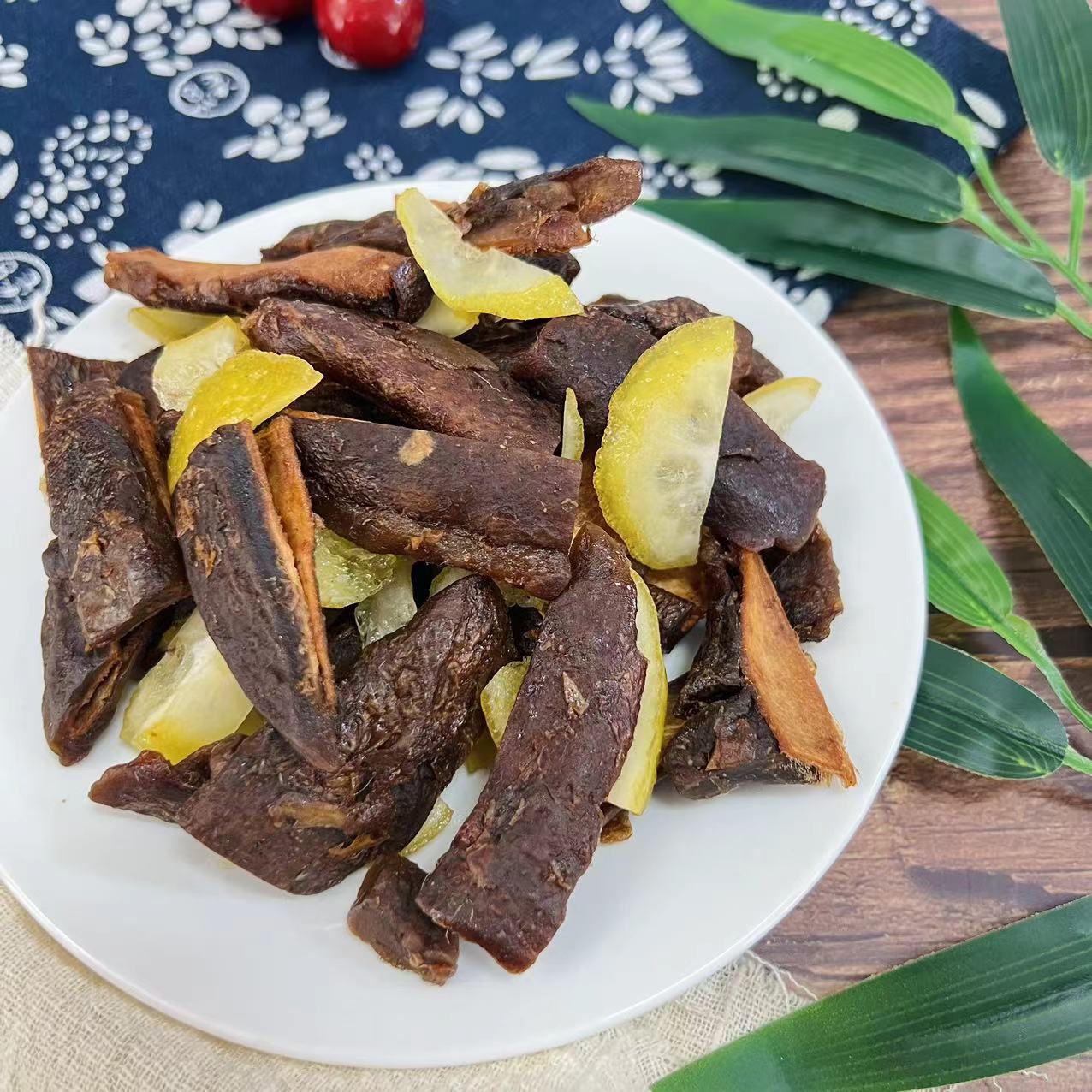 散装批发话梅柠檬芒果甘草芒果酸甜可口开胃九制酱芒果零食蜜饯