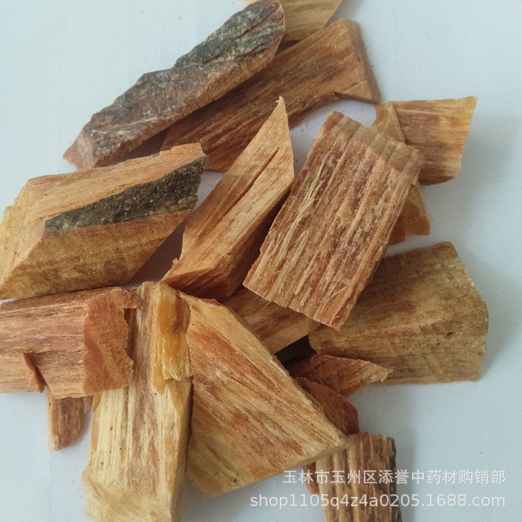 松节 黄松木节 油松节  砍段干货 广西中药材批发市场直供 一公斤